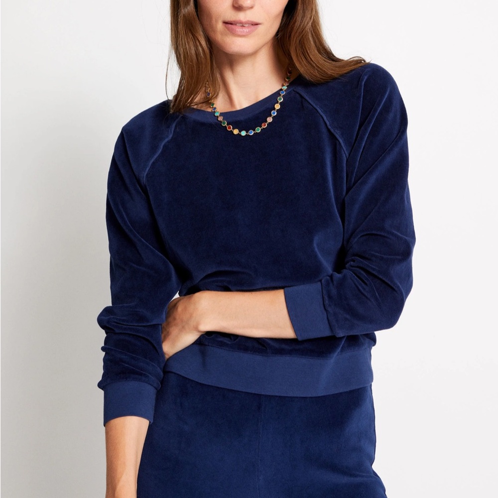NWT Suzie Kondi The Saba Raglan Top in Navy Velour Sz S